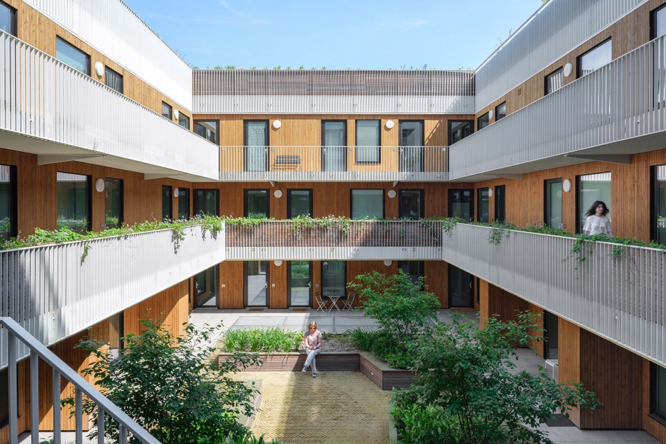 floating gardens by orange architects