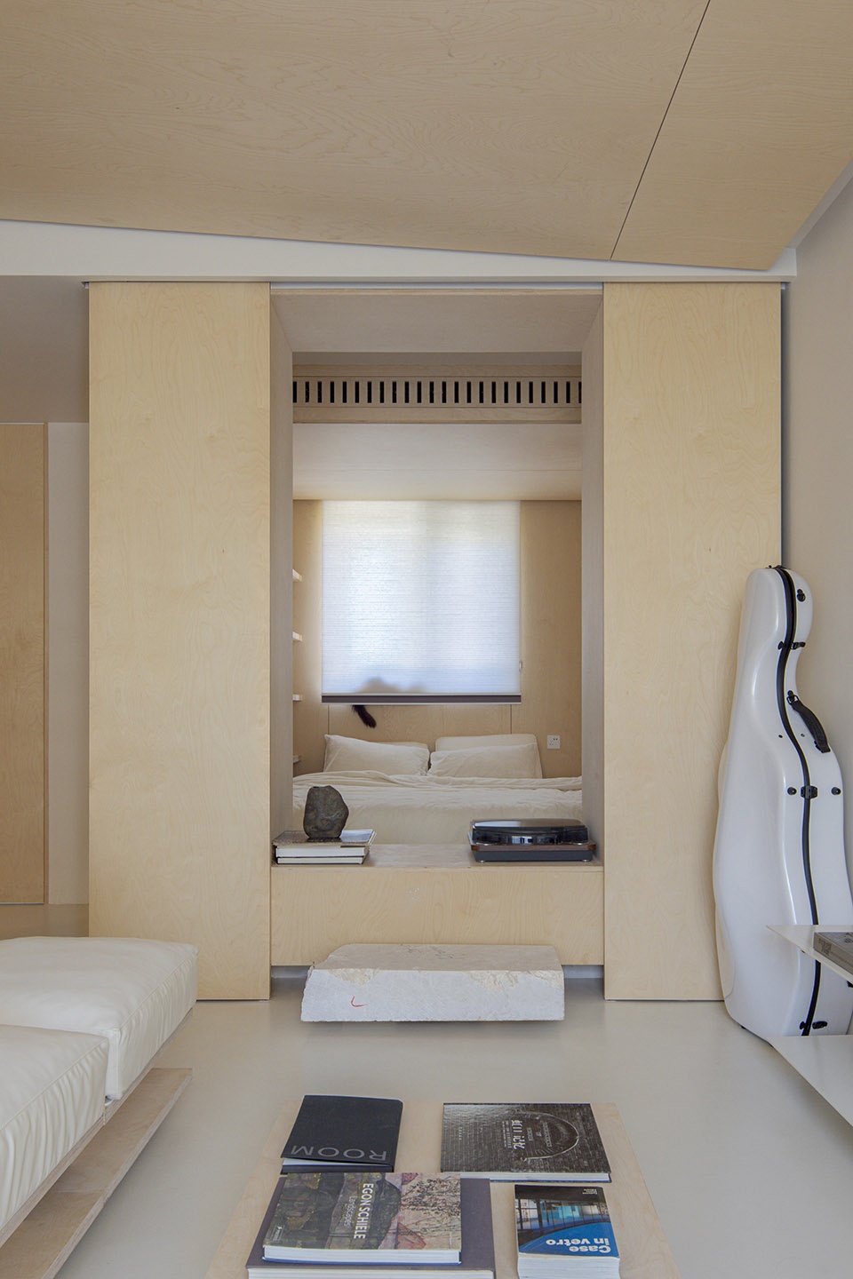 the door residence by simplelinestudio