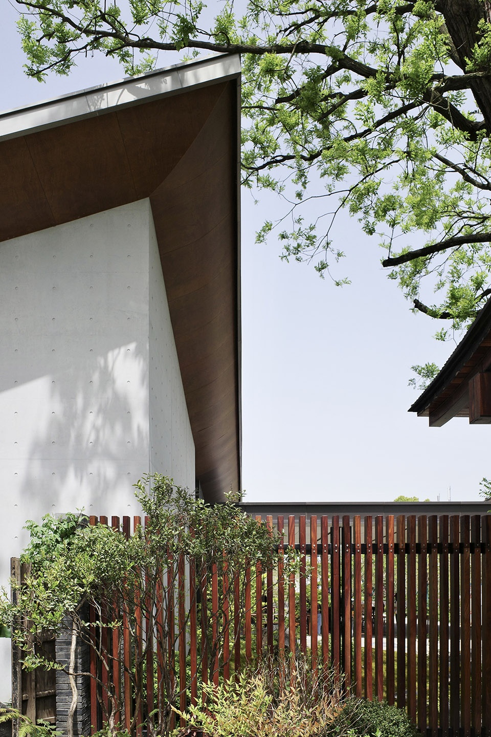 zephyrus art resort hotel by gwp architects