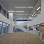 张江集电港B区3-2信息技术产业平台创芯天地，上海 / 致正建筑工作室