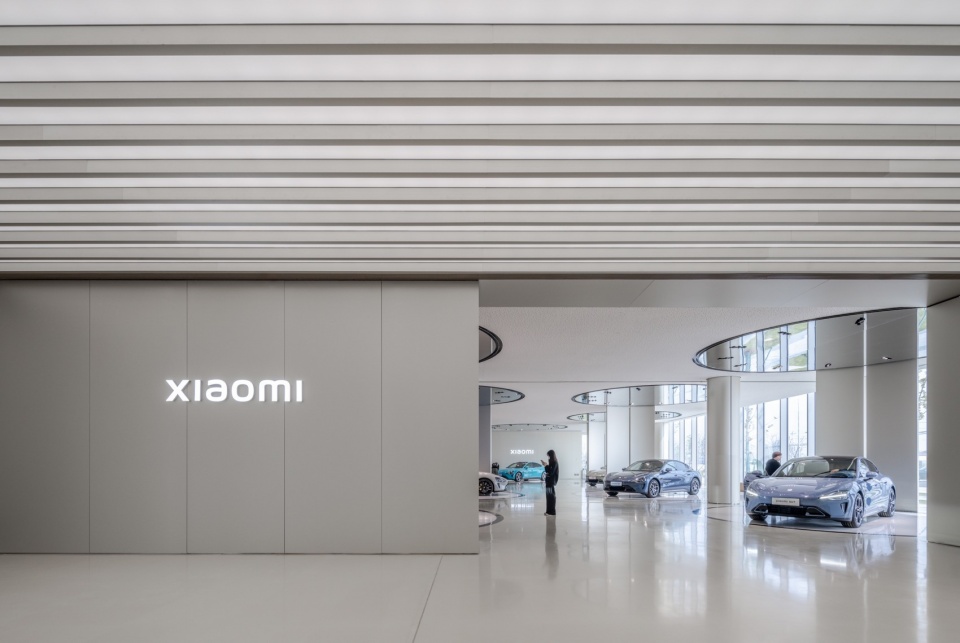 Xiaomi Auto Super Factory by weico architects