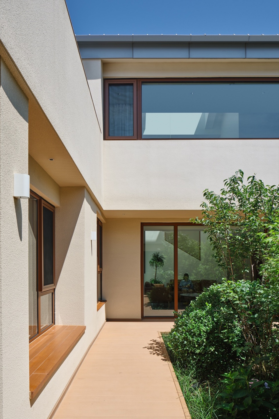 Chill House by STEPS Architecture