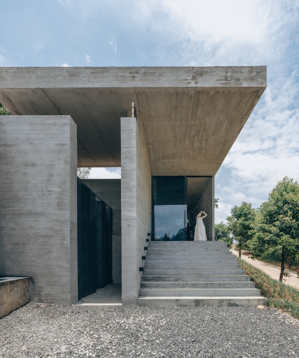 Half Mountain Cloud Station Nankun Mountain Huizhou by Studio Qing