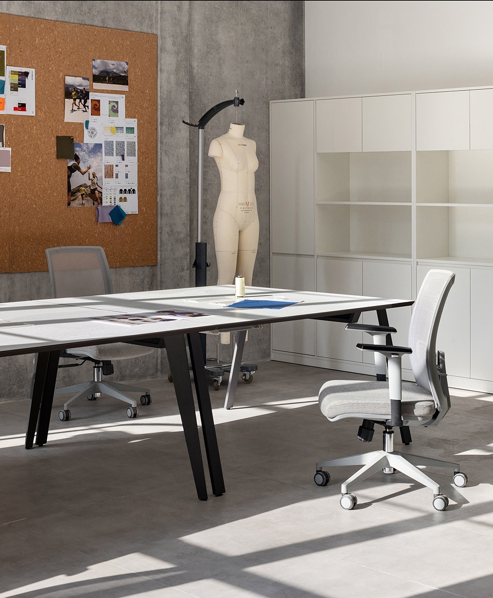 swiss outdoor apparel brand showroon hq by aam architects