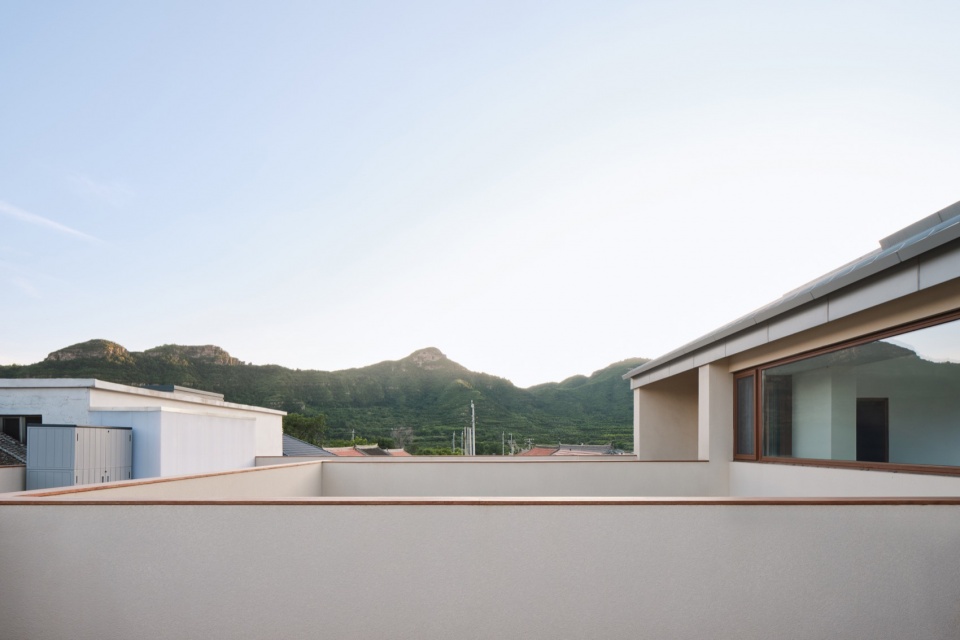 Chill House by STEPS Architecture