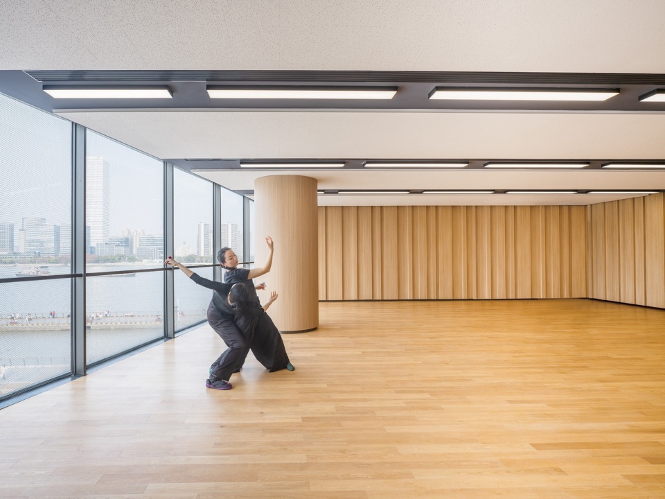 The West Bund Grand Theatre by Schmidt Hammer Lassen Architects