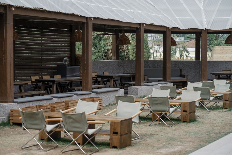 leban restaruant by mos design