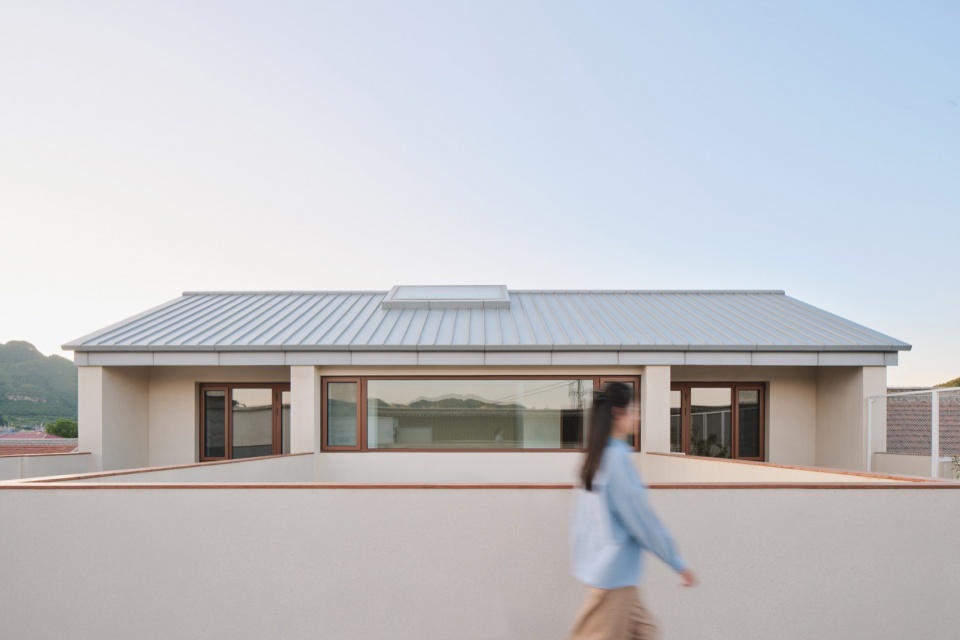 Chill House by STEPS Architecture