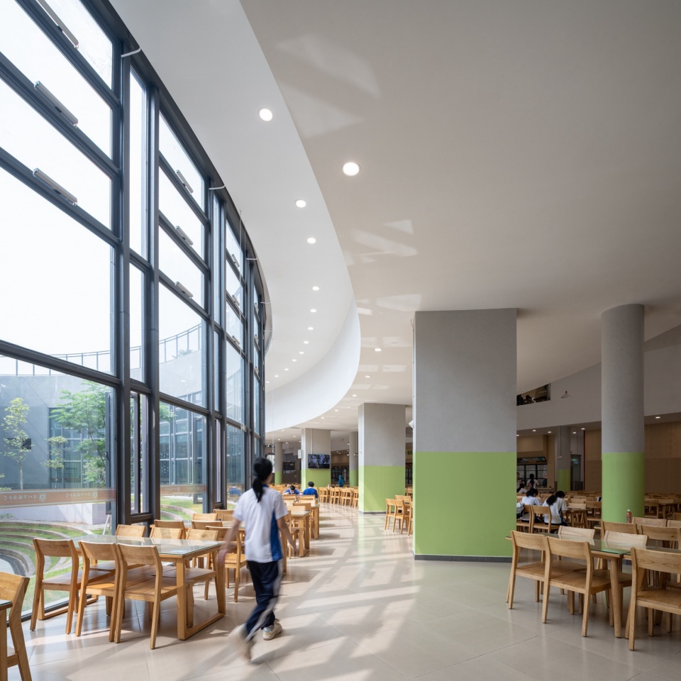 Shenzhen Fuhai Middle School
