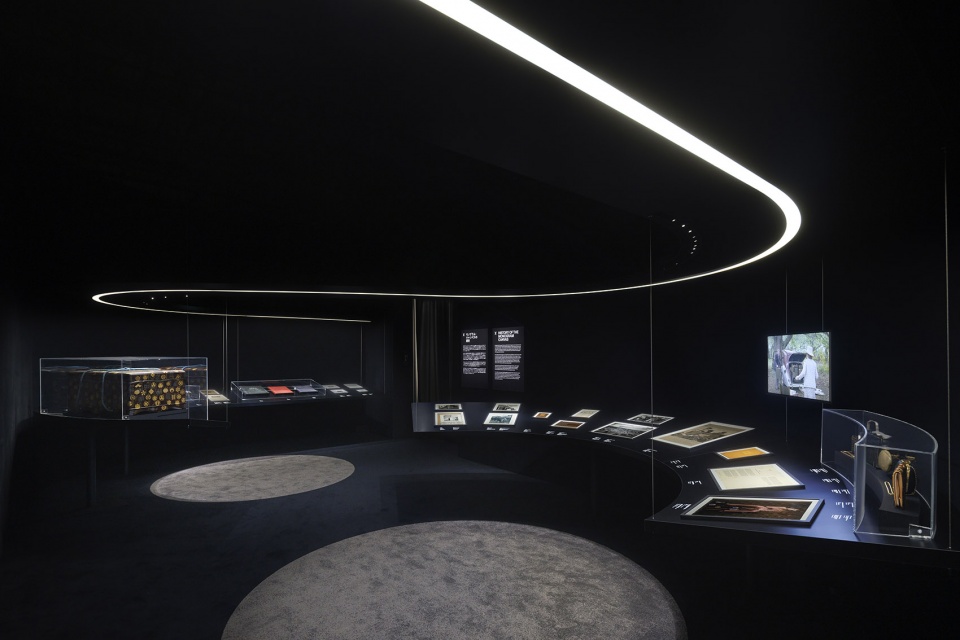 louis vuitton visionary journeys by oma