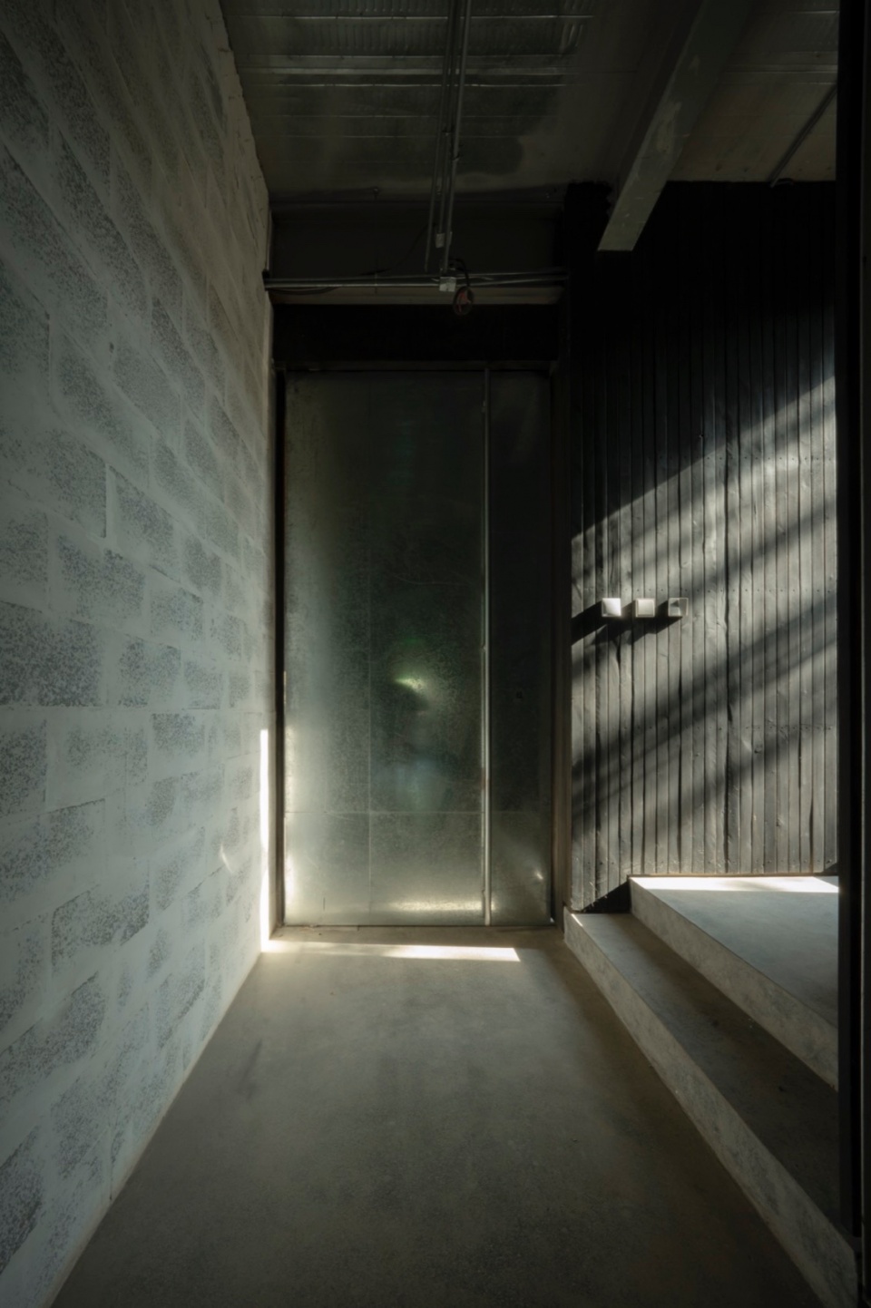 Earthen Architecture and Culture Xi an Research Center by OnEarthStudio