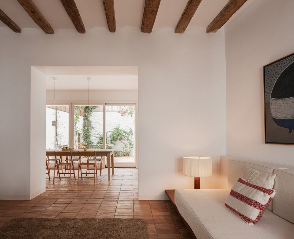 fishermans house in cadaques by bea portabella jordi pages