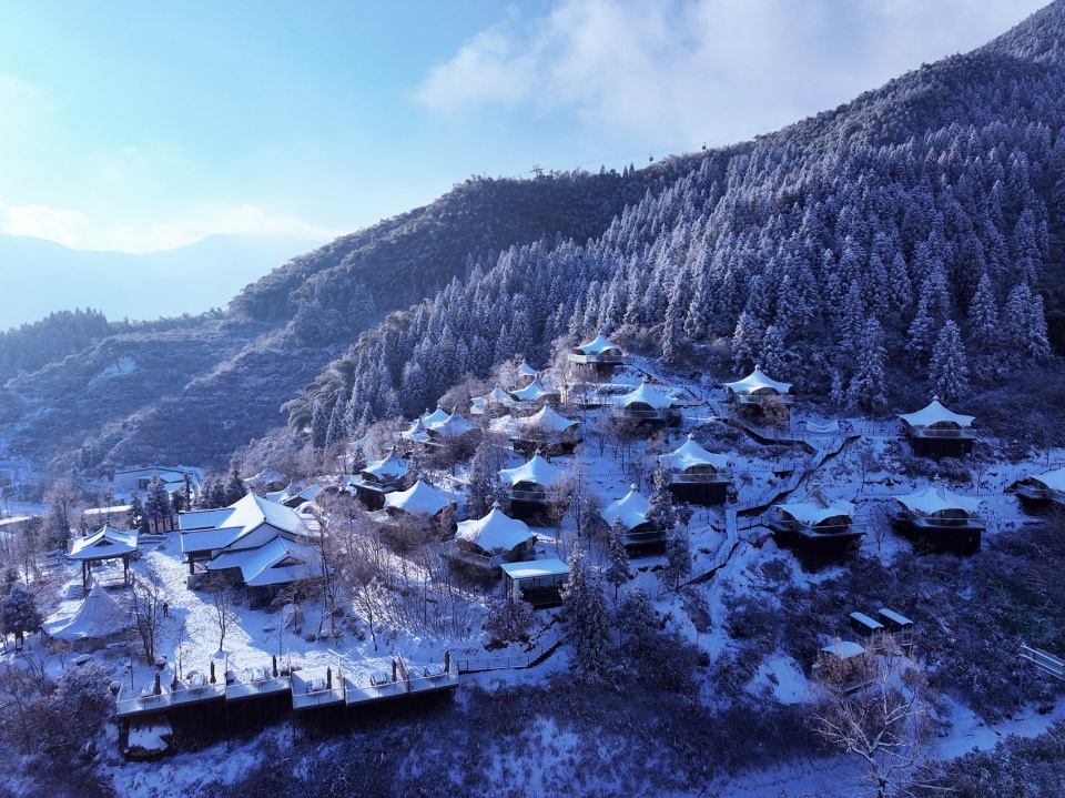 guiye campfire yunhe terraces campsite by decade design