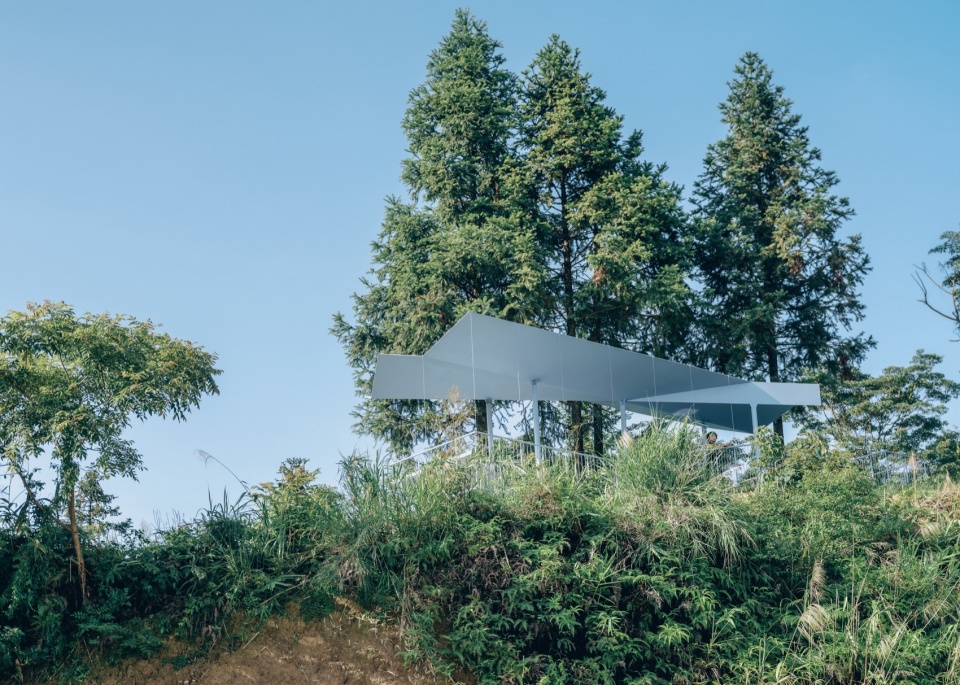 Half Mountain Cloud Station Nankun Mountain Huizhou by Studio Qing