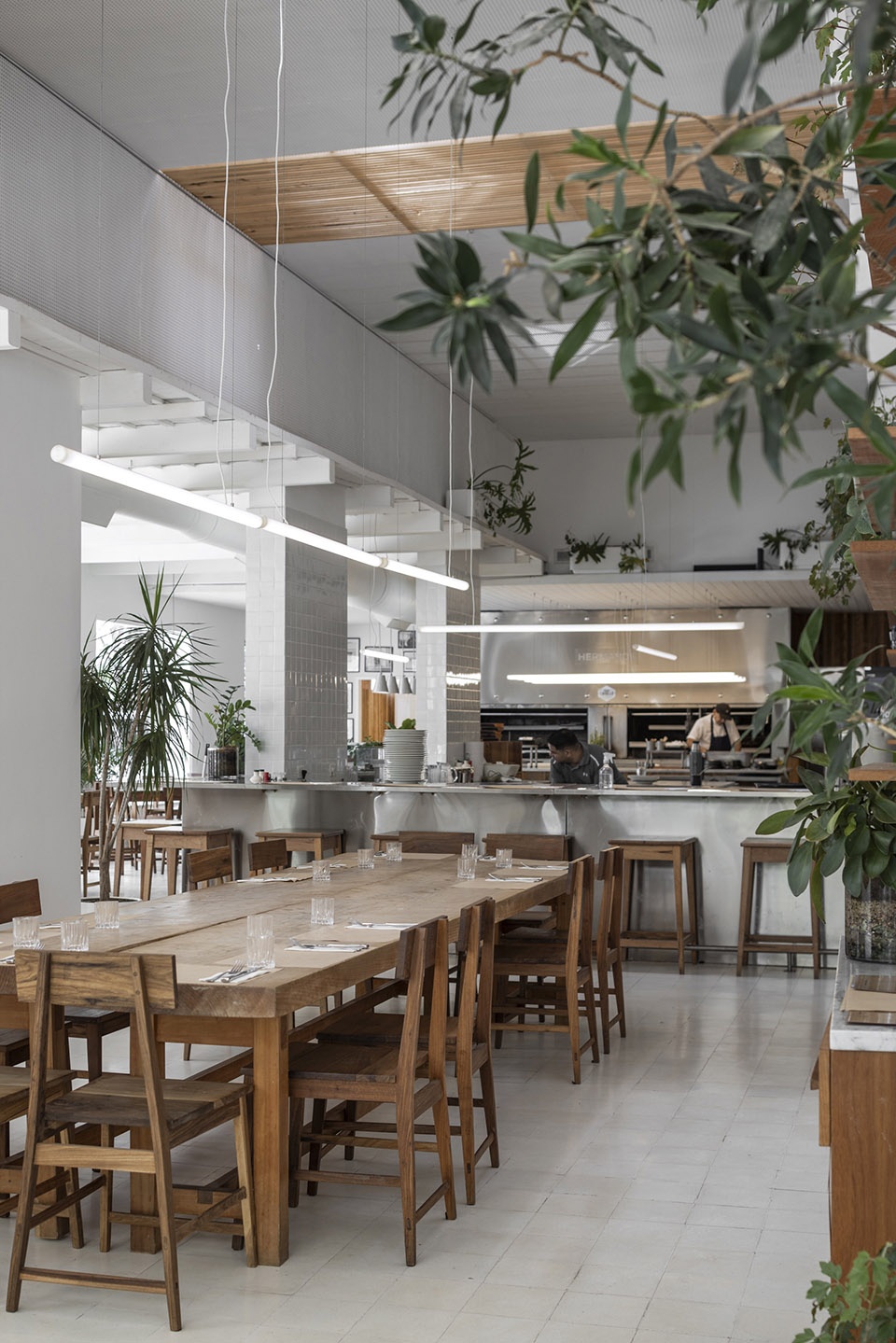 hermanos restaurant by ohio estudio