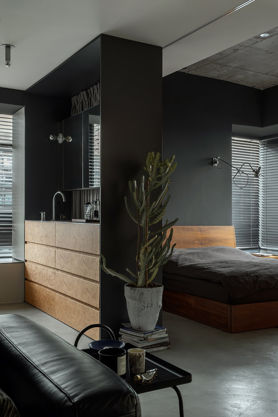 interior renovation of an apartment by fuyudi studio