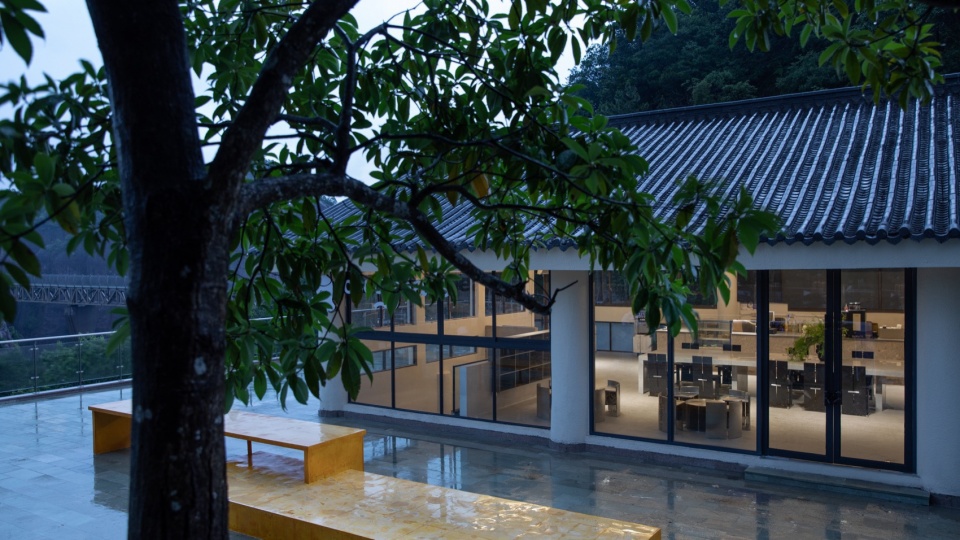 10000years Cafe