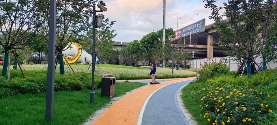 Landscape Design of Phase 1 of New Land on the South Bank of Suzhou Industrial Park by Qidi Design Group Beijing Branch Sanpeng Studio