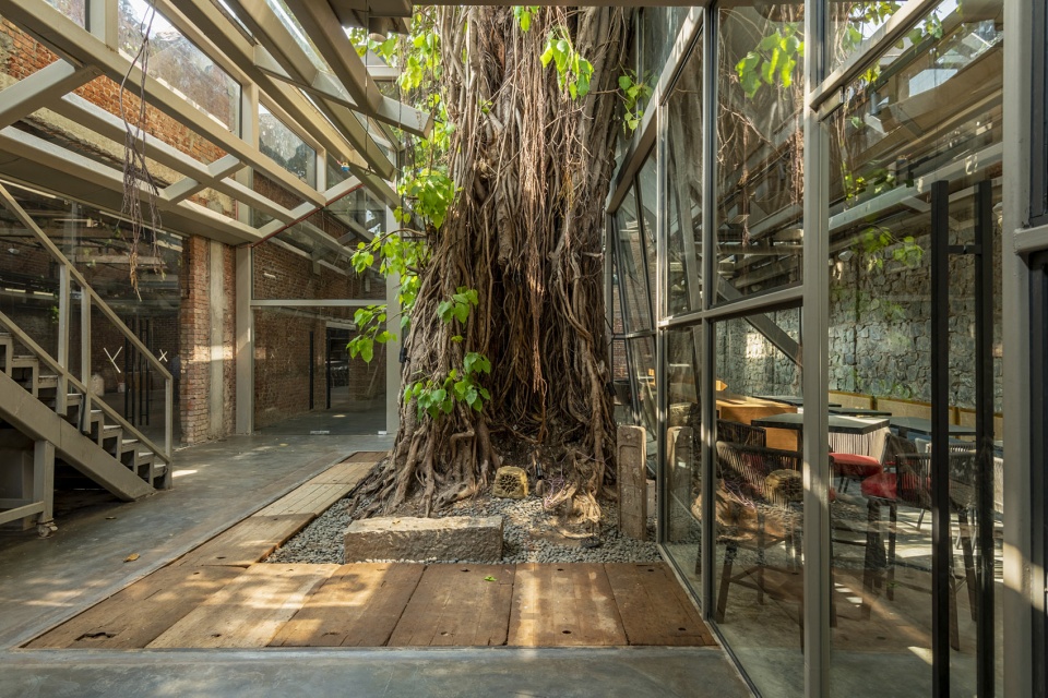 if be ice factory ballard estate by malik architecture