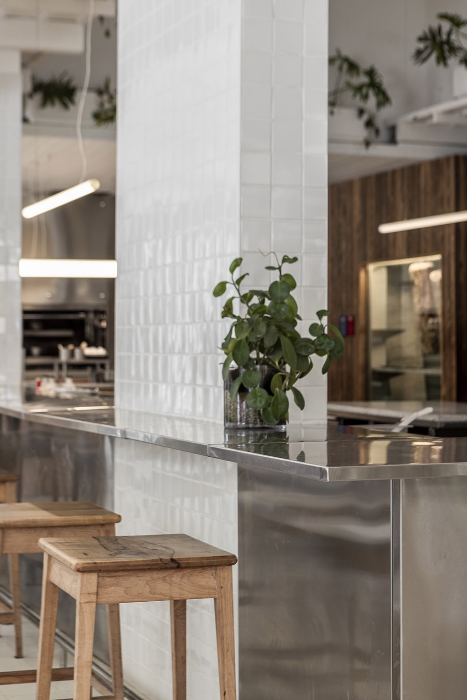hermanos restaurant by ohio estudio