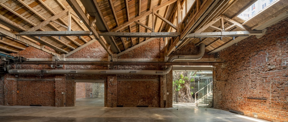 if be ice factory ballard estate by malik architecture