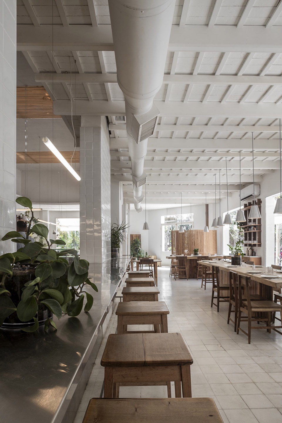 hermanos restaurant by ohio estudio