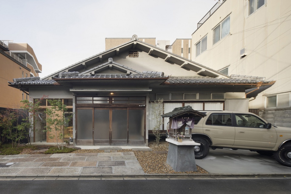 the house in shogoin by koyori architects