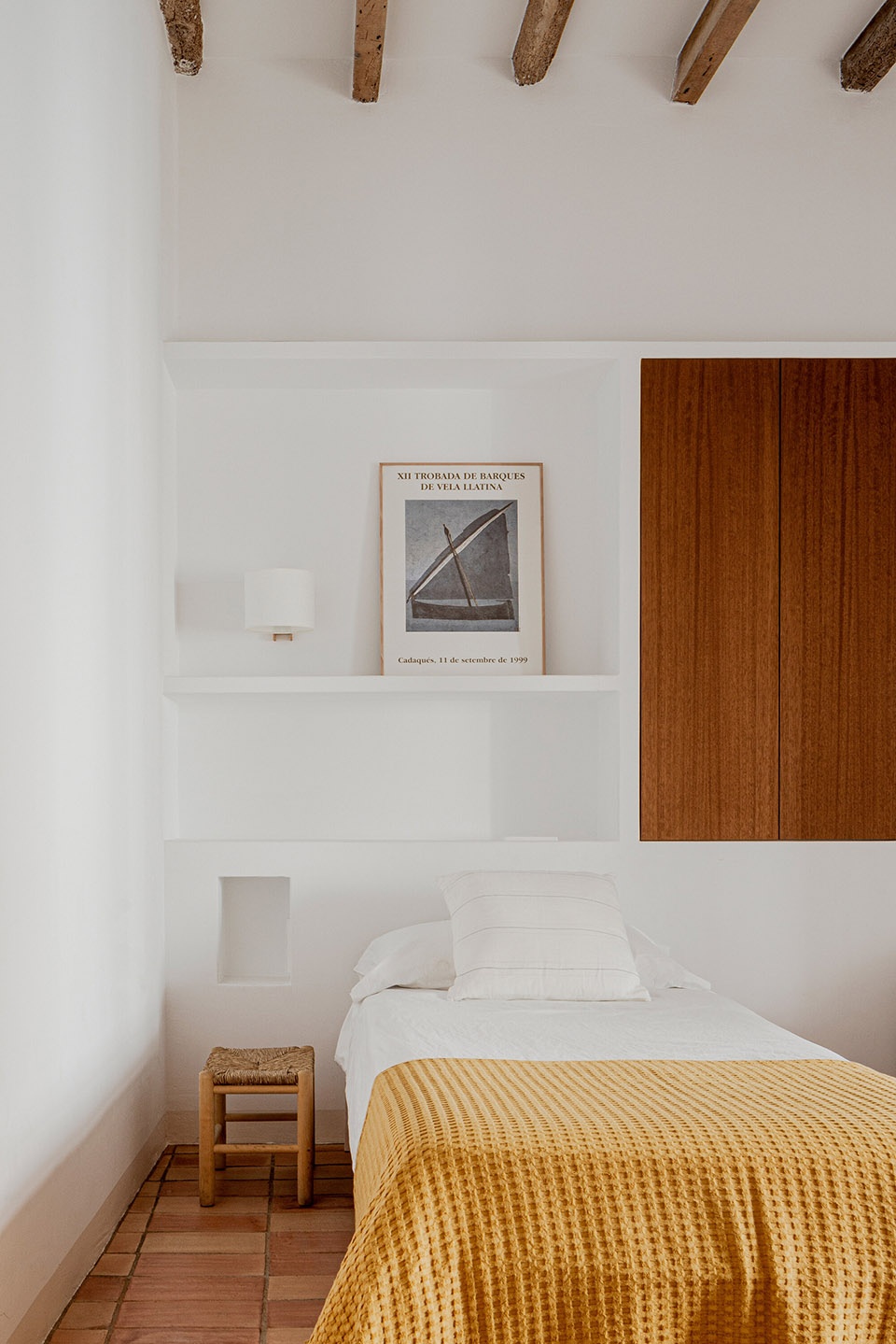 fishermans house in cadaques by bea portabella jordi pages