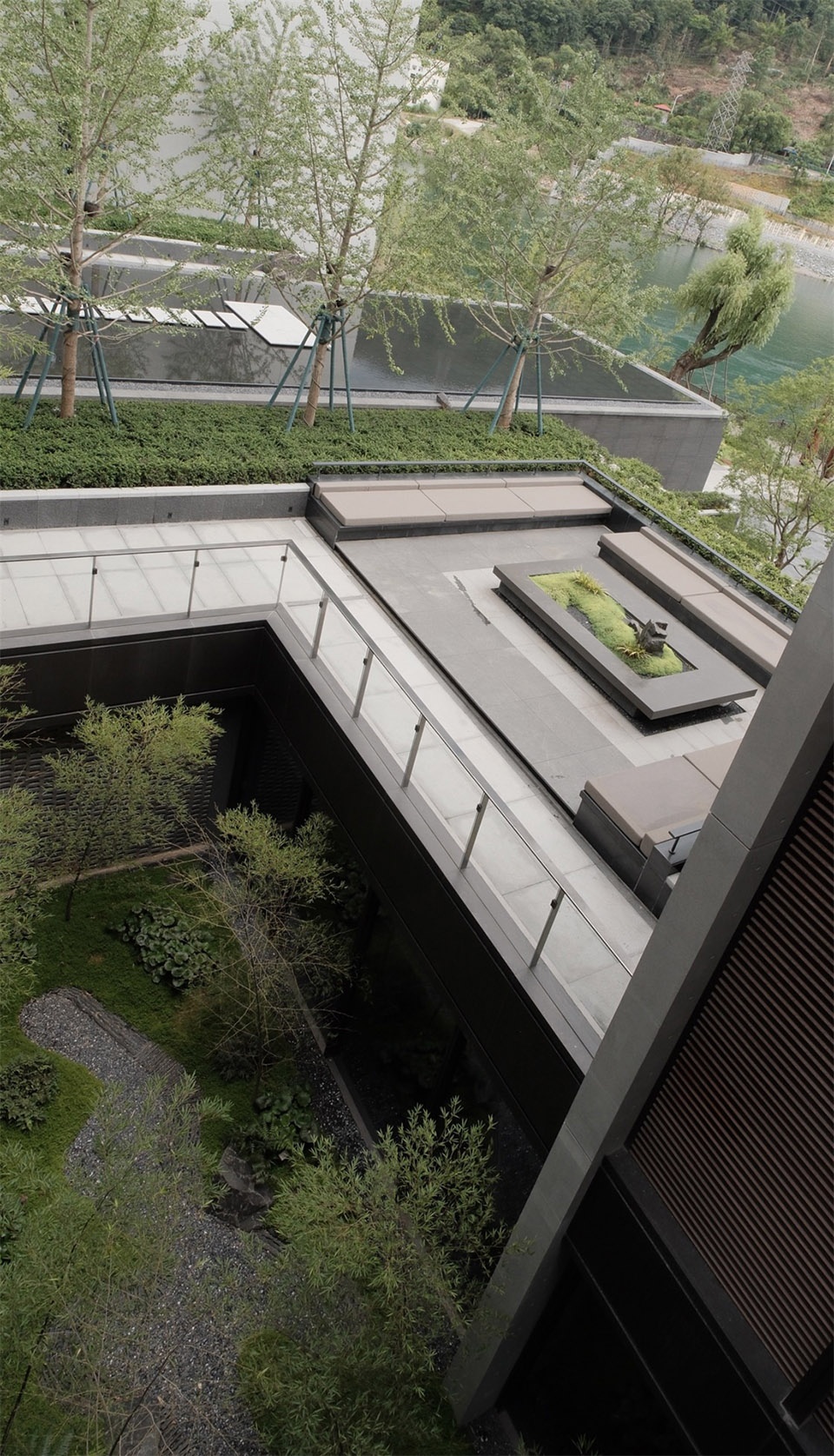 zephyrus art resort hotel by gwp architects