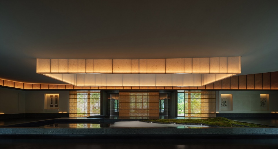 zephyrus art resort hotel by gwp architects