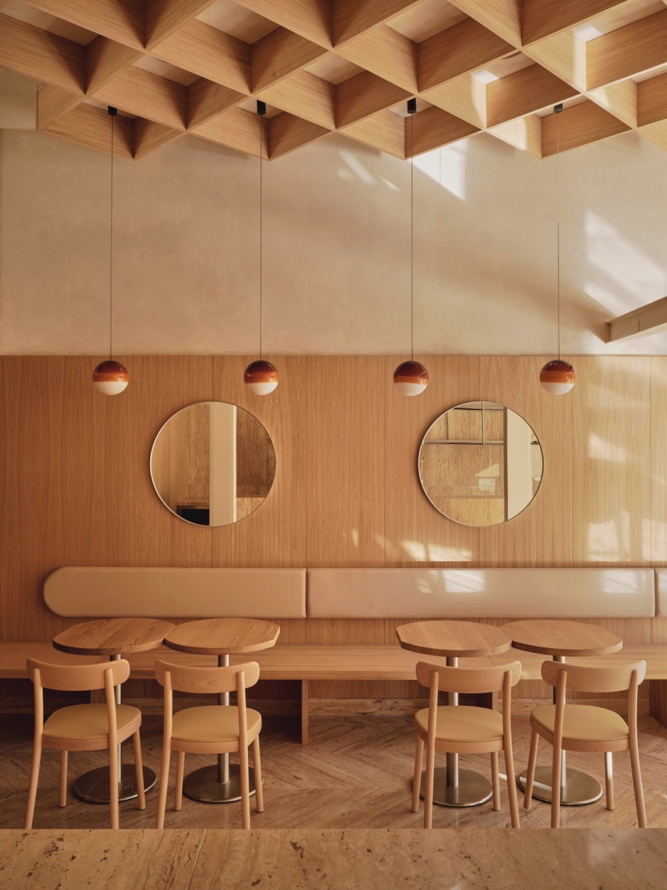 Regma Ice Cream Parlour ZOOCO ESTUDIO
