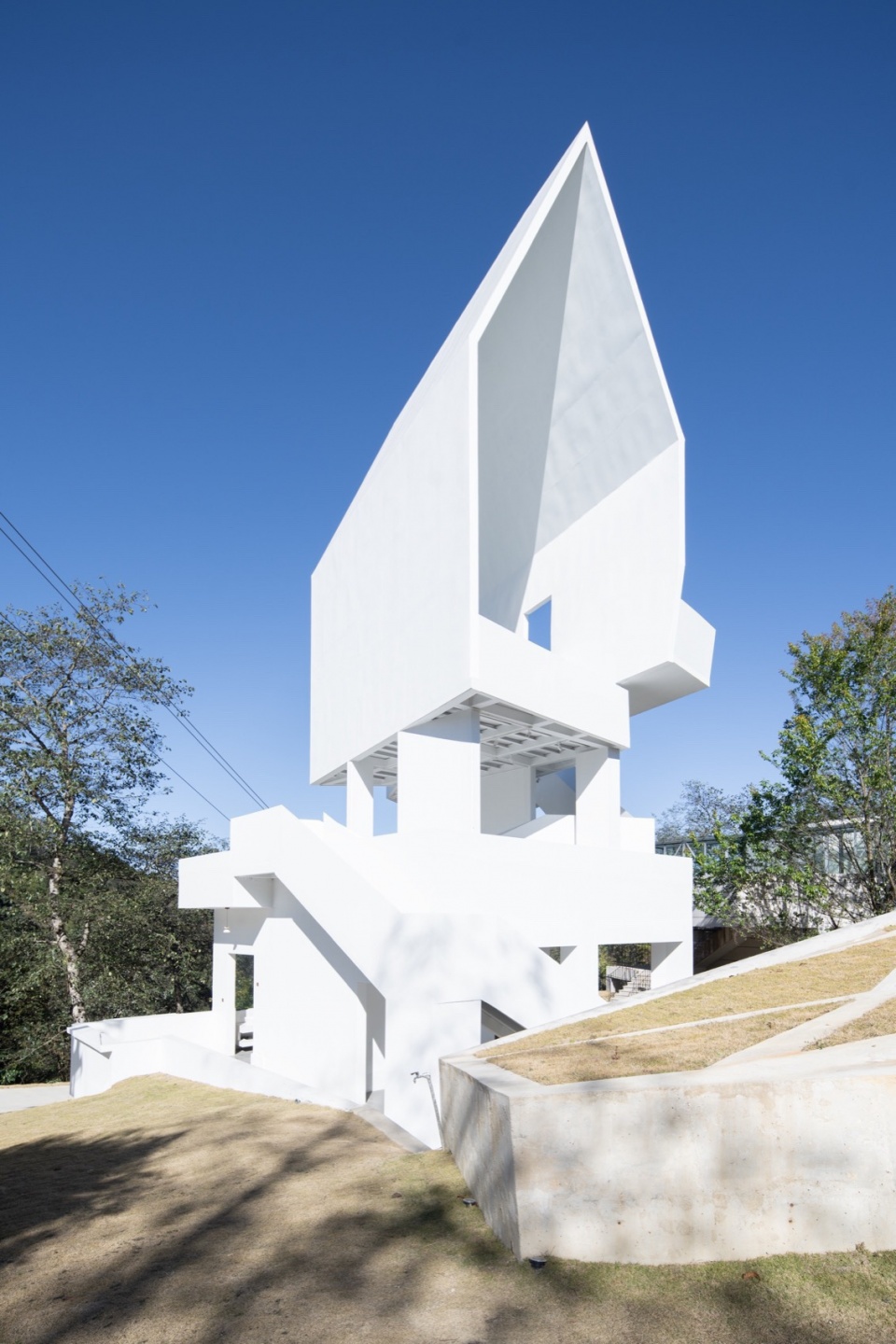 Dali Wuliangshan Flying bird Art Gallery
