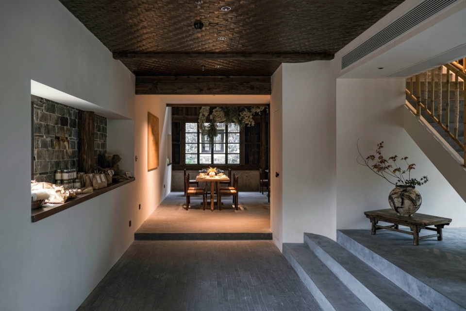 YILIN Aesthetic Restaurant by CO MILEU Deep Origin Lab