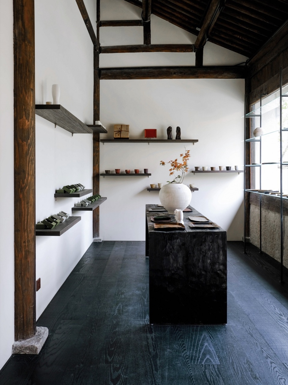 YILIN Aesthetic Restaurant by CO MILEU Deep Origin Lab