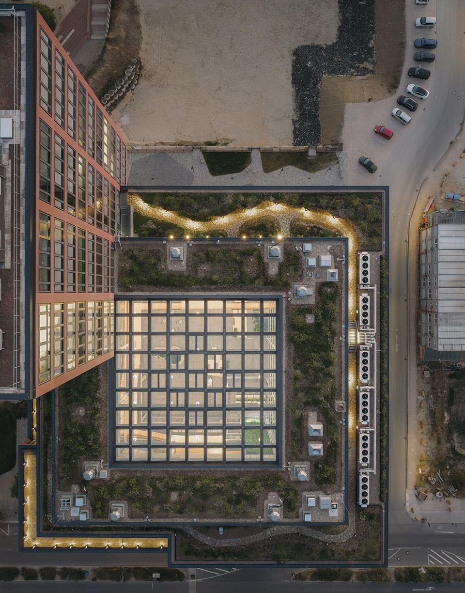 edge hafencity by henn