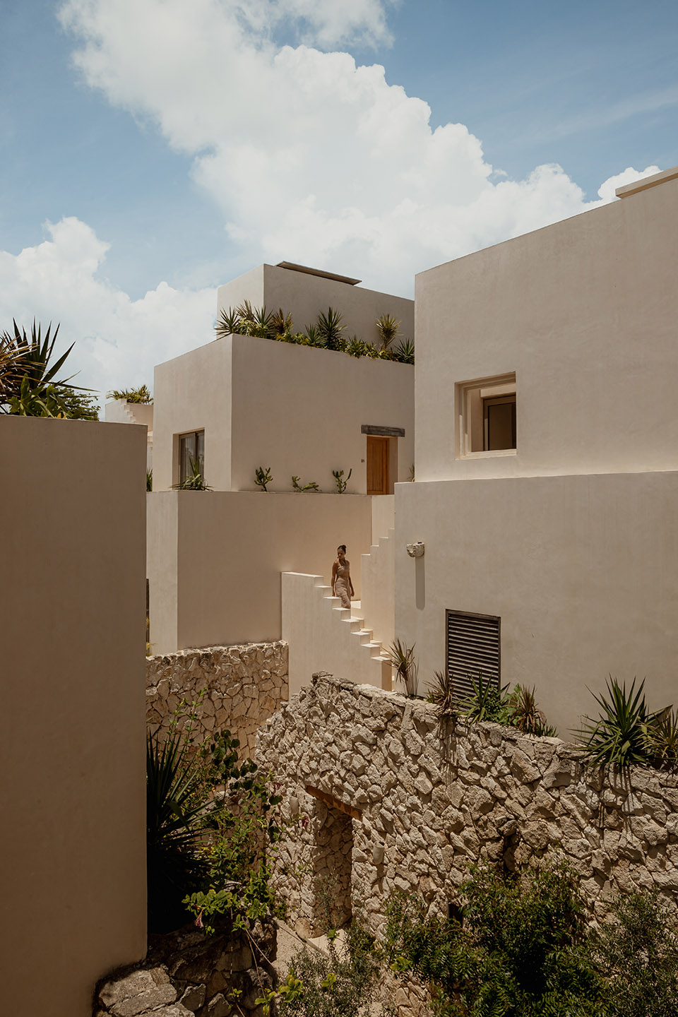 Hacienda Wabi RA
