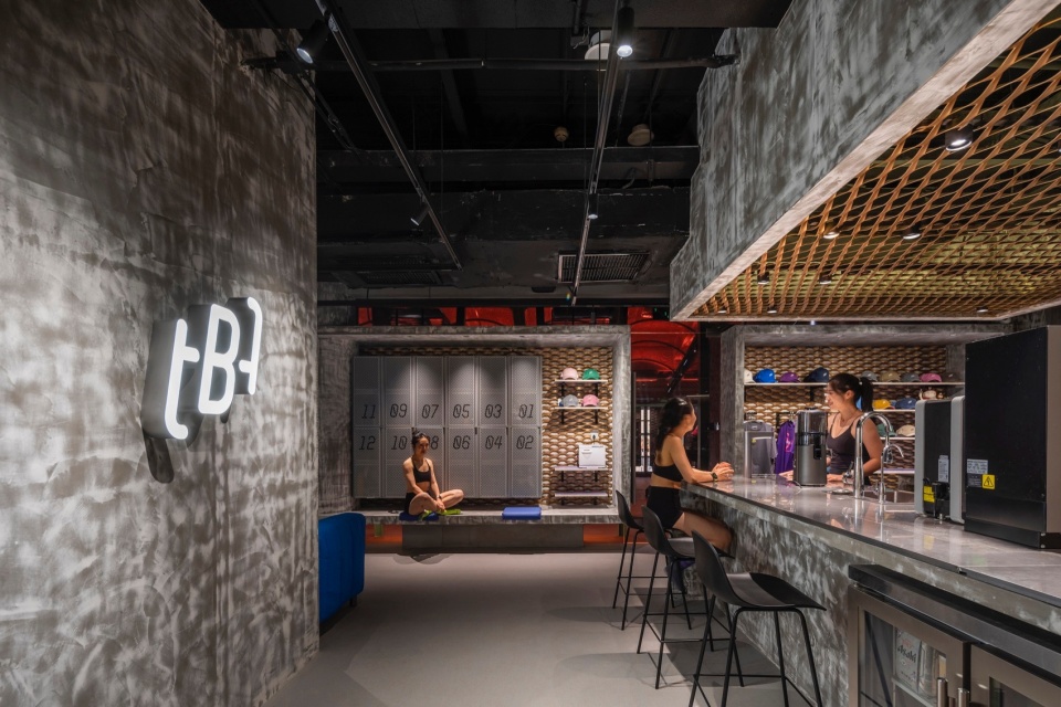 The Body Lab Sanlitun Store Space Design by SpaceStation