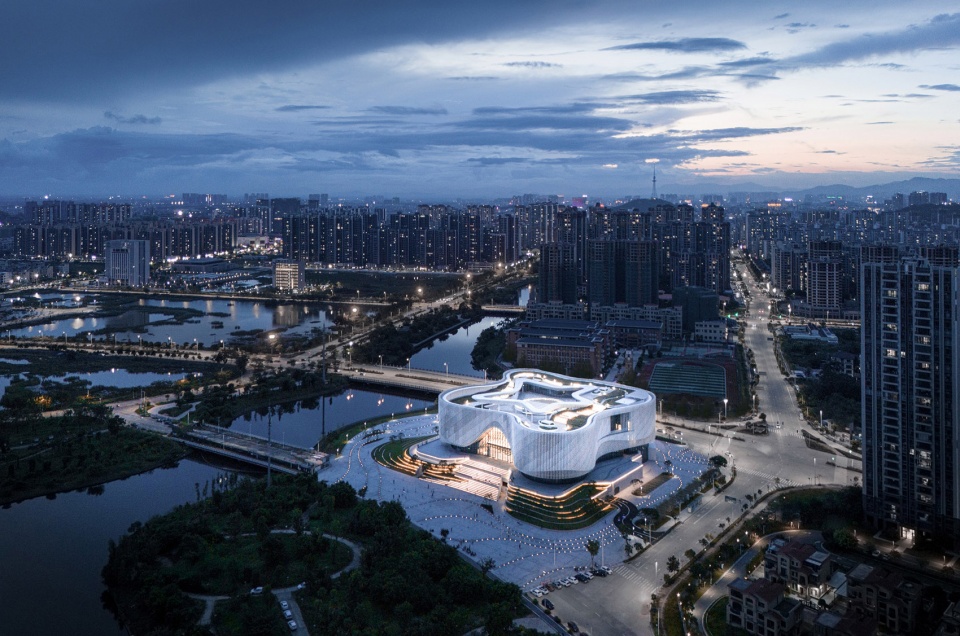 yangjiang cultural center by scut yifang