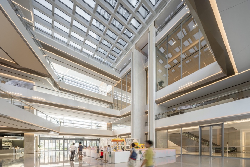 CITIC International Building in Shenzhen by gmp