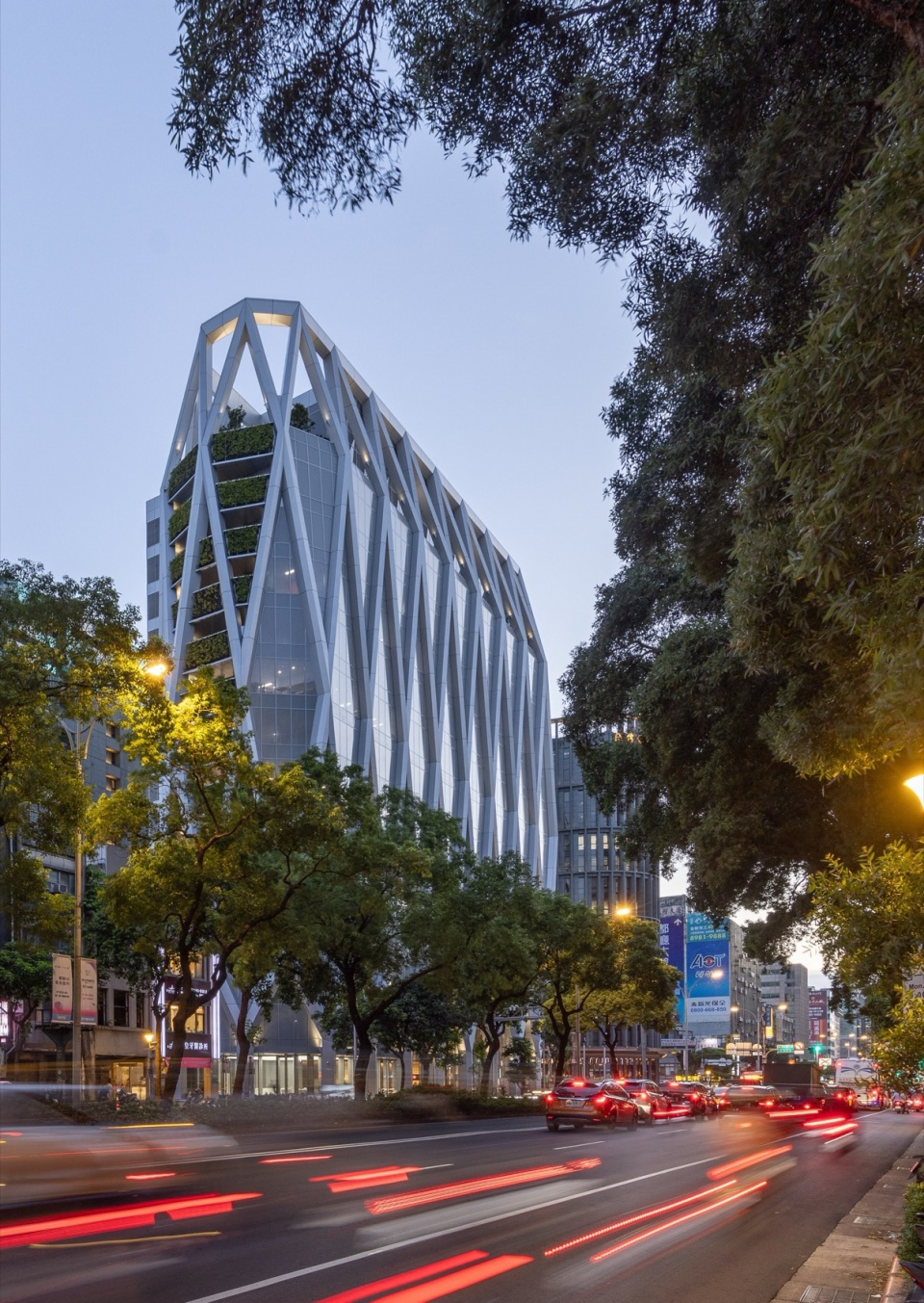 Shanghai Commercial Savings Bank Headquarters