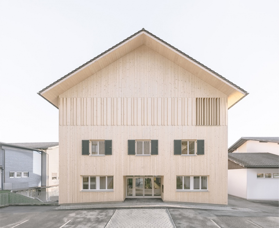 community center langen bei bregenz by mwarchitekten