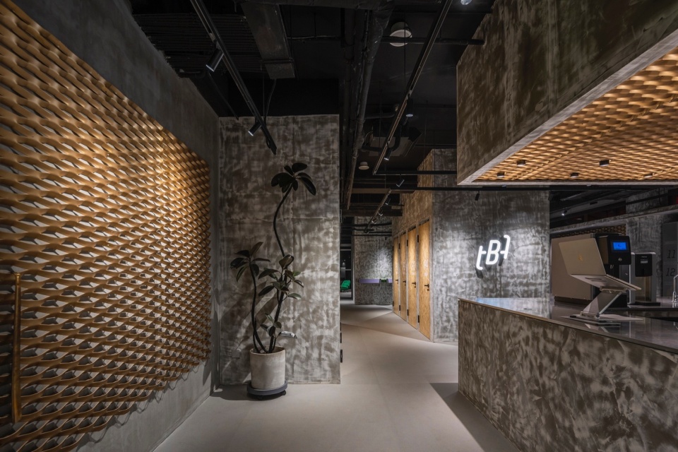 The Body Lab Sanlitun Store Space Design by SpaceStation