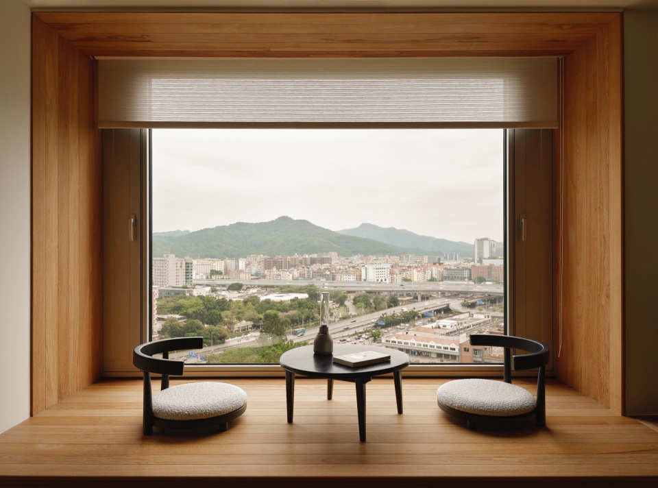 Home with Mountain View Rediscovered