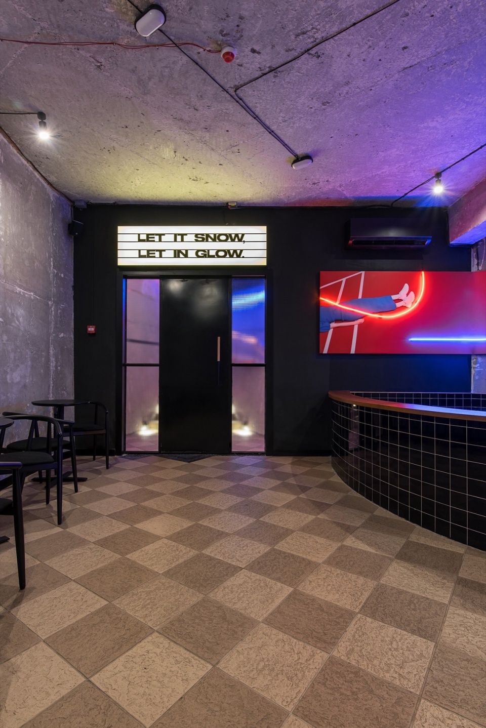 Smartass Bazhana by Smartass Design Studio