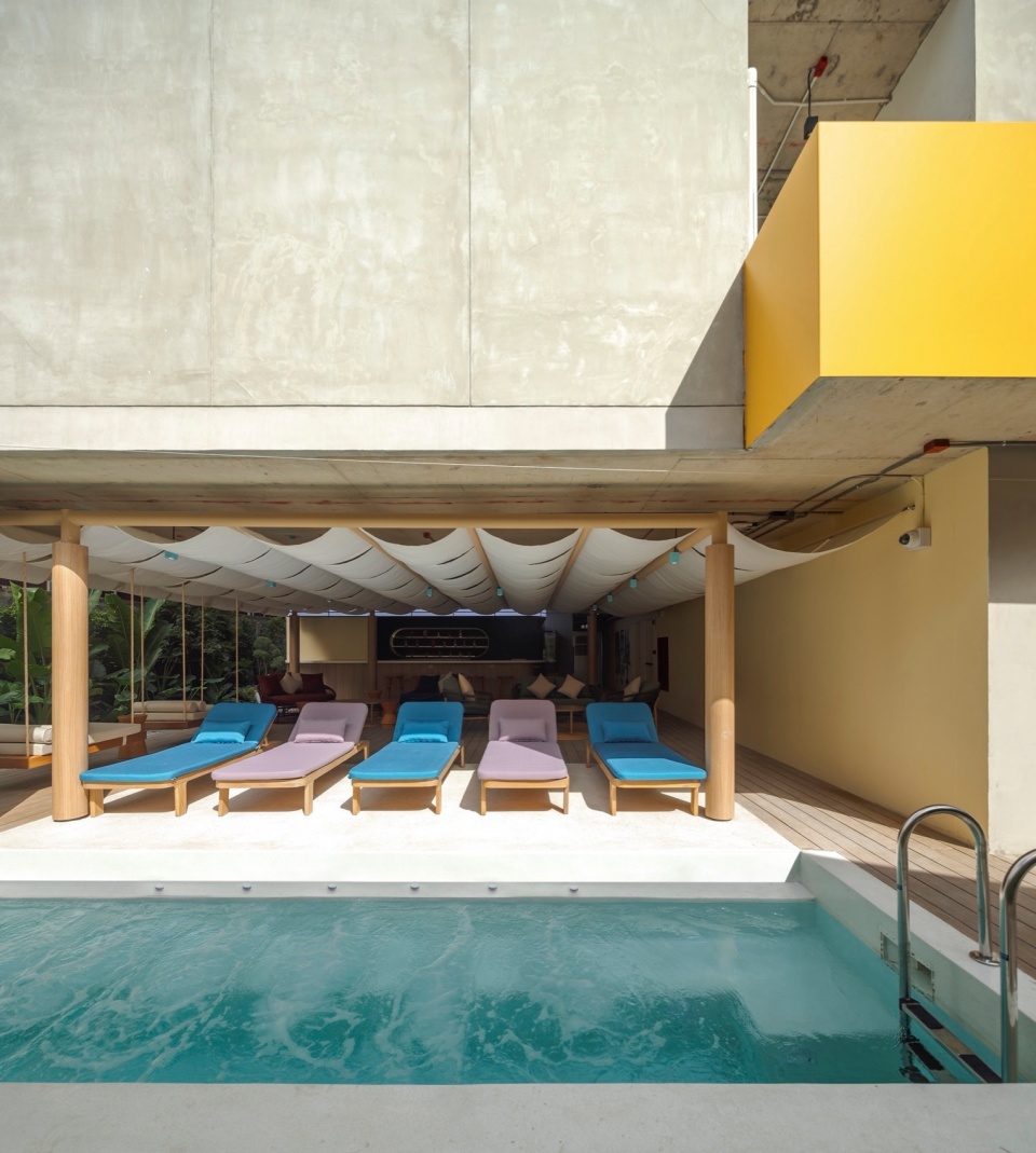 Vela be Siam hotel by ASWA
