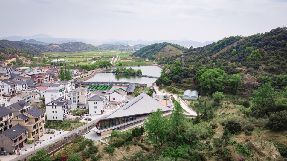 DunAo Rural Governance Academy by Benmo Union Architect Partners