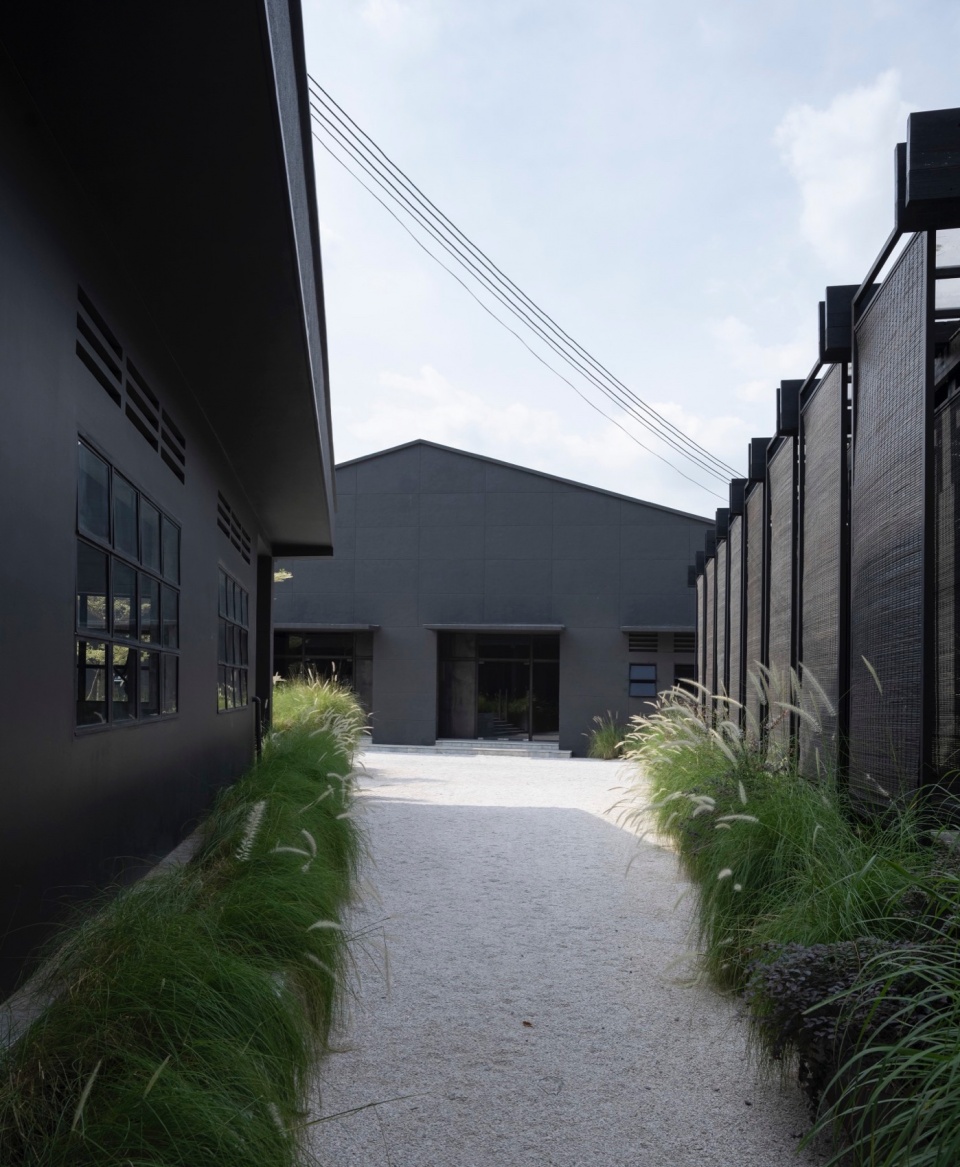 TDX Ice Factory by NU Architecture Design