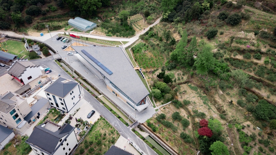 DunAo Rural Governance Academy by Benmo Union Architect Partners