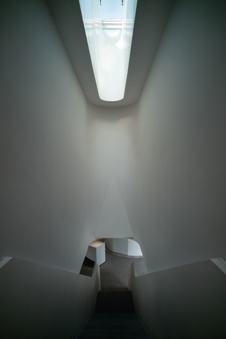 Learning Center at the Central Campus of University of Science and Technology of China by Heimat Architects