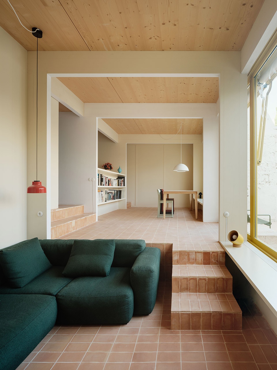 split house by feina studio